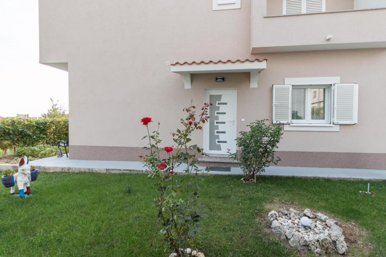 Apartments Lusani Split Exteriér fotografie