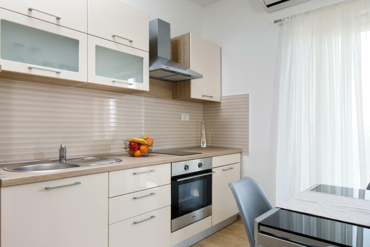 Apartments Lusani Split Exteriér fotografie